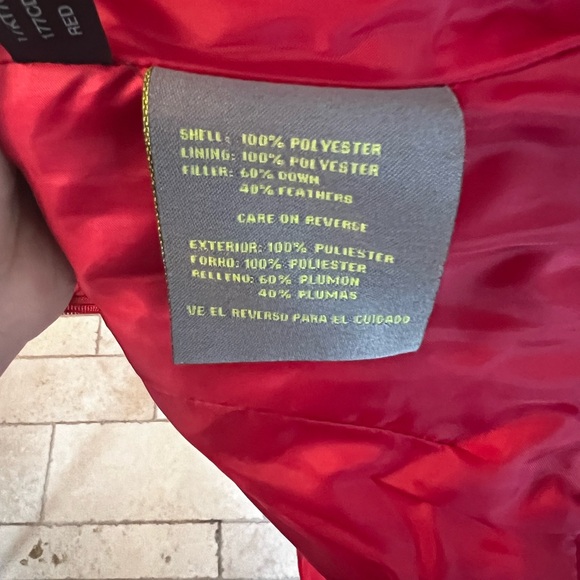 Kenneth Cole Rection Red Puffer Vest - Picture 4 of 8